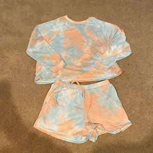 Altar’d State tie die set
